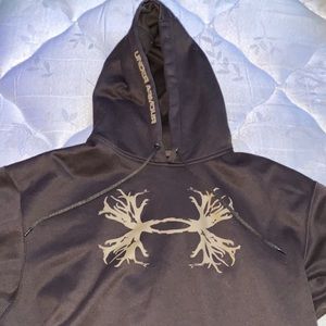 Under Armor Brown Sweatshirt